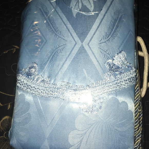 Curtains - Picture 2 of 2